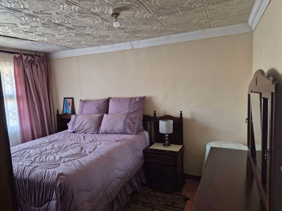2 Bedroom Property for Sale in Kwazakhele Eastern Cape